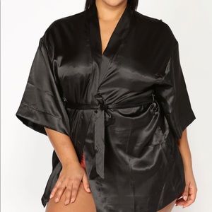 Lotus Robe - Black 3x/4x